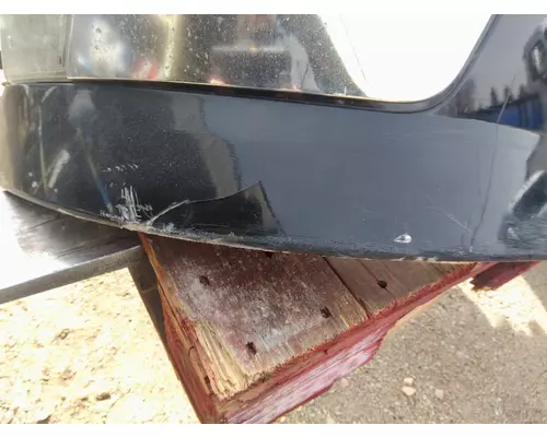VOLVO VNL BUMPER END