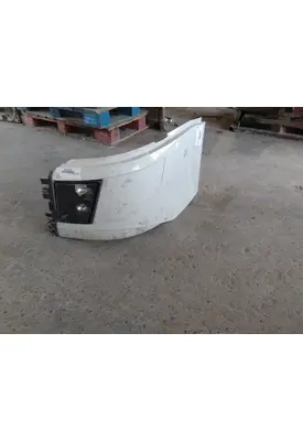 VOLVO VNL BUMPER END