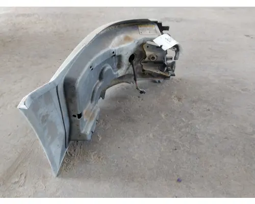 VOLVO VNL BUMPER END