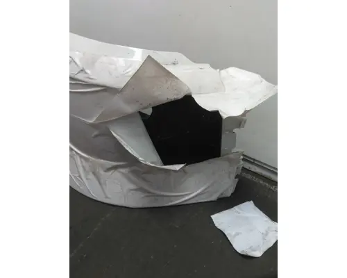 VOLVO VNL BUMPER END