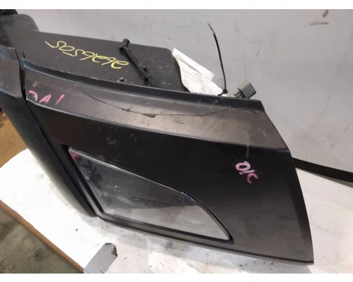 VOLVO VNL BUMPER END