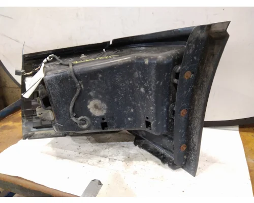 VOLVO VNL BUMPER END