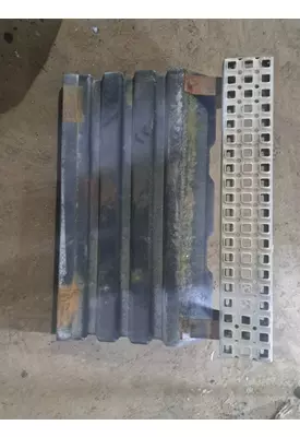 VOLVO VNL Battery Box Cover