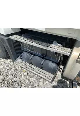 VOLVO VNL Battery Box/Tray