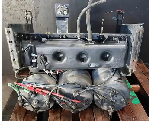 VOLVO VNL Battery BoxTray