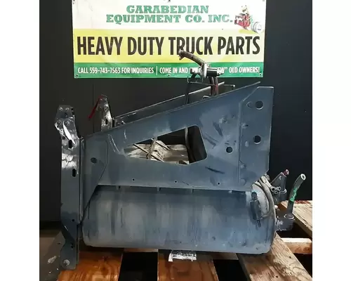 VOLVO VNL Battery BoxTray