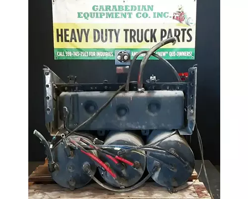 VOLVO VNL Battery BoxTray