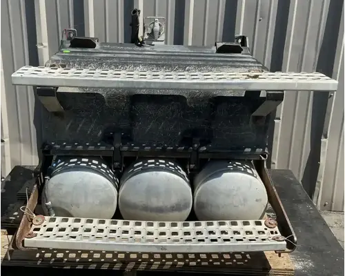 VOLVO VNL Battery BoxTray