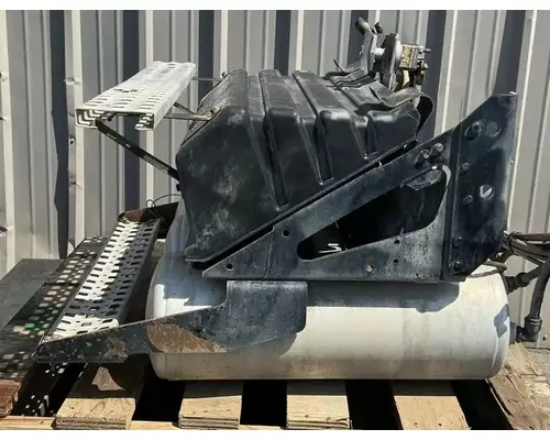 VOLVO VNL Battery BoxTray