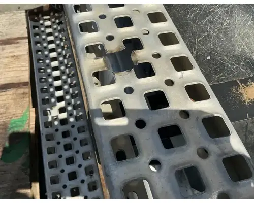 VOLVO VNL Battery BoxTray