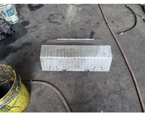 VOLVO VNL Battery Box