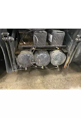 VOLVO VNL Battery Box