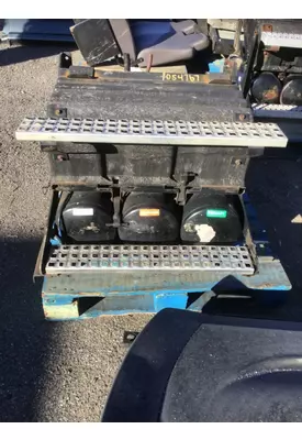 VOLVO VNL Battery Box