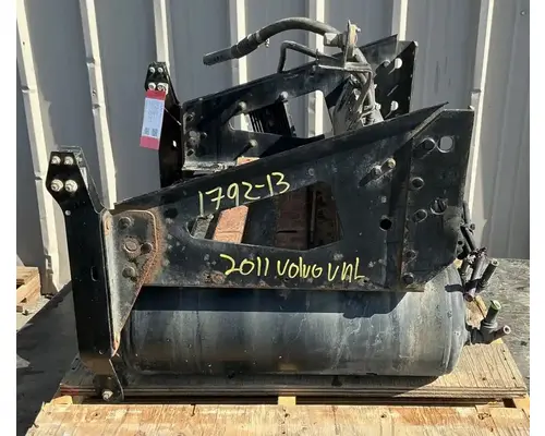 VOLVO VNL Battery Boxes