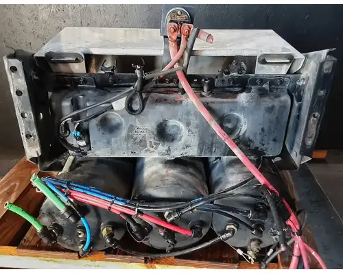 VOLVO VNL Battery Boxes