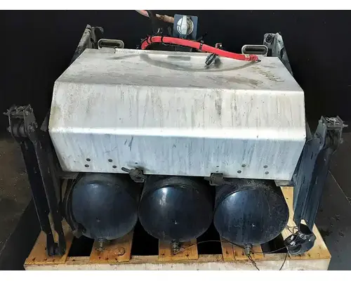 VOLVO VNL Battery Boxes