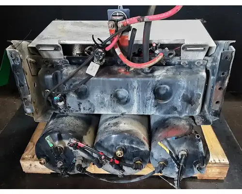 VOLVO VNL Battery Boxes