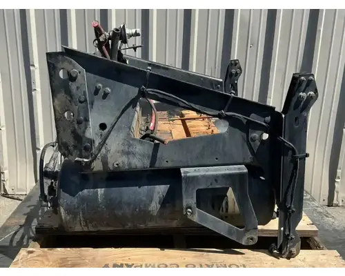 VOLVO VNL Battery Boxes