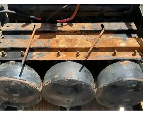 VOLVO VNL Battery Boxes
