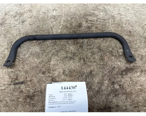 VOLVO VNL Body & Cab Parts, Misc.