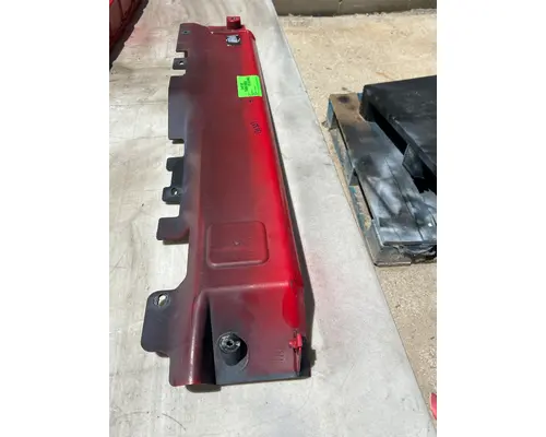 VOLVO VNL Body Parts, Misc.
