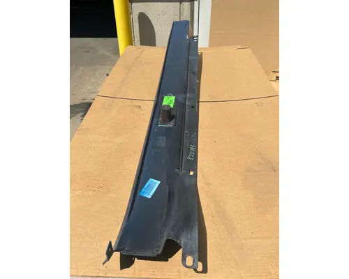 VOLVO VNL Body Parts, Misc.