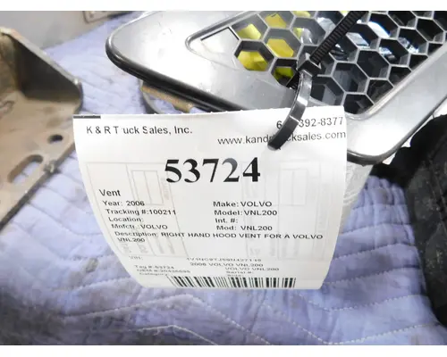 VOLVO VNL Body Parts, Misc.