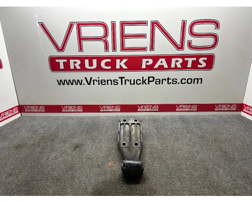 VOLVO VNL Brackets, Misc.