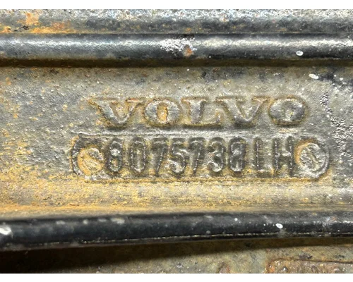 VOLVO VNL Brackets, Misc.