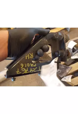 VOLVO VNL Brackets, Misc.