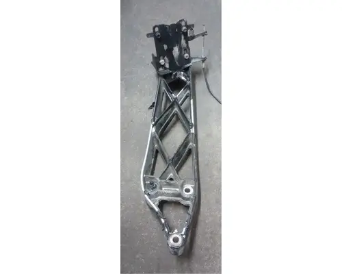 VOLVO VNL Brackets, Misc.