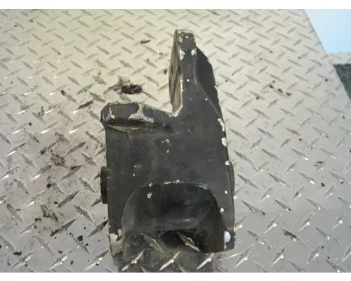 VOLVO VNL Brackets, Misc