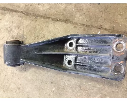 VOLVO VNL Brackets, Misc