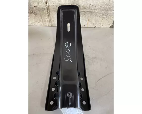 VOLVO VNL Brackets, Misc