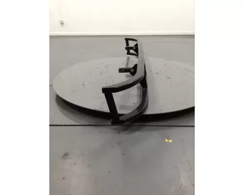 VOLVO VNL Bumper Assembly, Front
