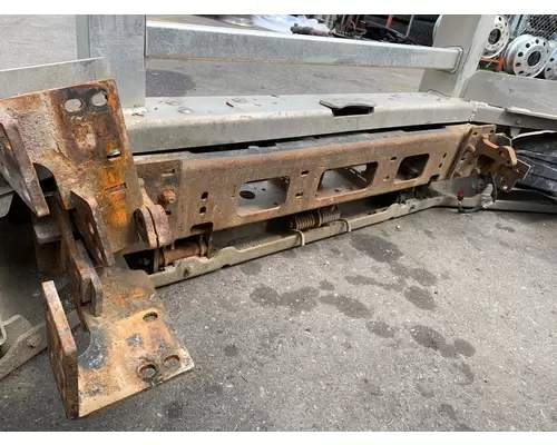 VOLVO VNL Bumper Assembly, Front