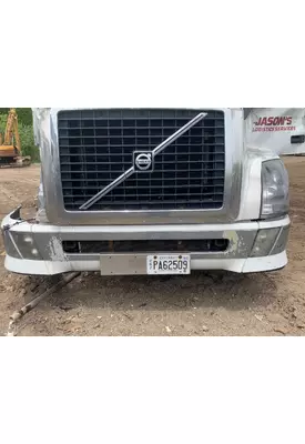 VOLVO VNL Bumper Assembly, Front