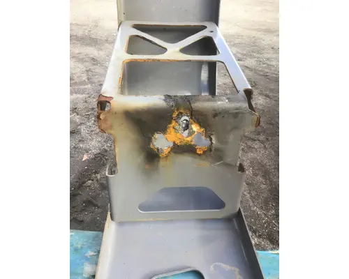 VOLVO VNL Bumper Assembly