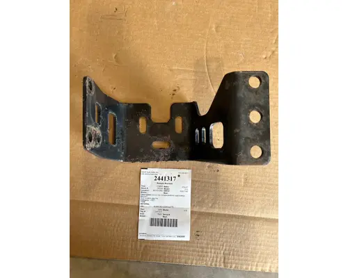 VOLVO VNL Bumper Bracket, Front