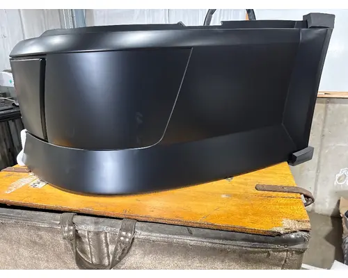 VOLVO VNL Bumper End Cap