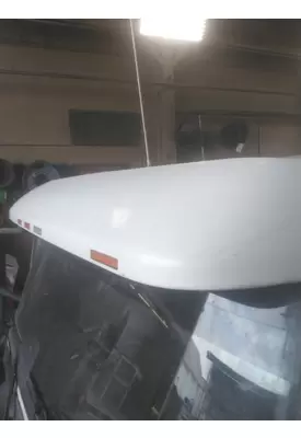 VOLVO VNL CAB CLIP