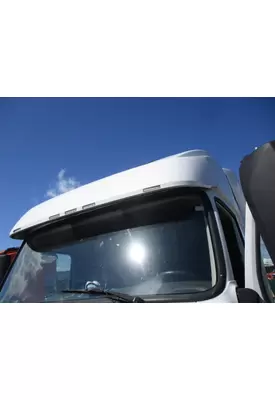 VOLVO VNL CAB CLIP