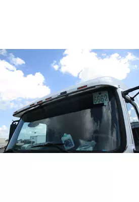 VOLVO VNL CAB CLIP