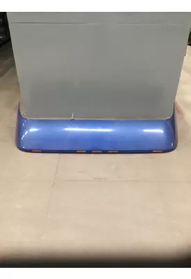 VOLVO VNL CAB CLIP