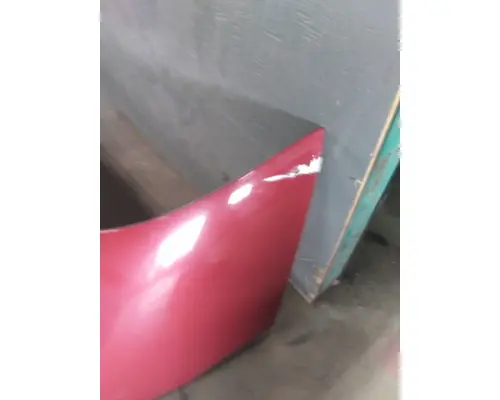VOLVO VNL CAB CLIP