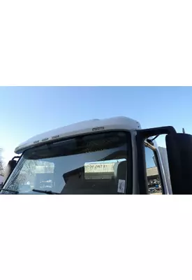 VOLVO VNL CAB CLIP