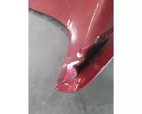 VOLVO VNL CAB CLIP