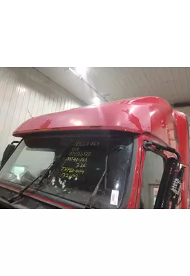 VOLVO VNL CAB CLIP