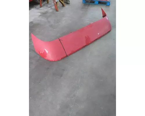 VOLVO VNL CAB CLIP
