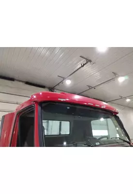 VOLVO VNL CAB CLIP